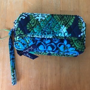 Brand new!!! Vera Bradley blue wristlet